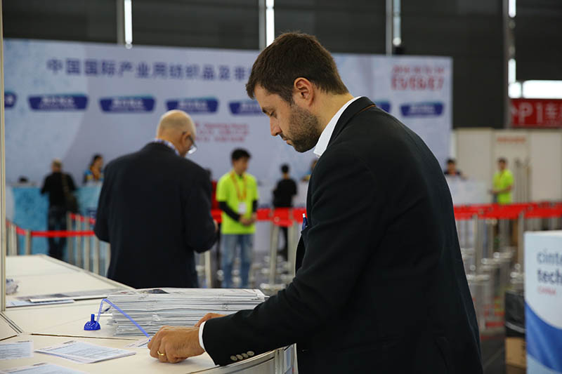 产业用及无纺布展现场图片